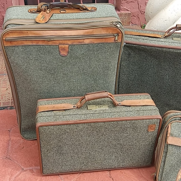 HARTMANN TWEED LUGGAGE PIECES - Picture 13 of 17